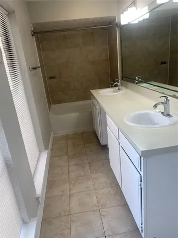 4429 W Cypress Villas Dr Drive Houston TX 77379