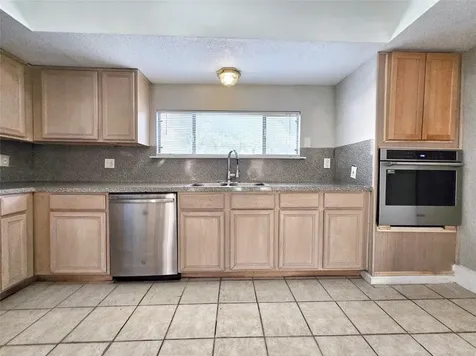 4429 W Cypress Villas Dr Drive Houston TX 77379