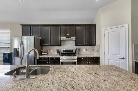 9706 Yellow Rose Drive Texas City TX 77591