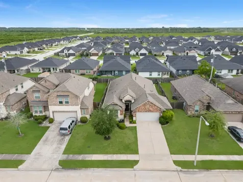 9706 Yellow Rose Drive Texas City TX 77591