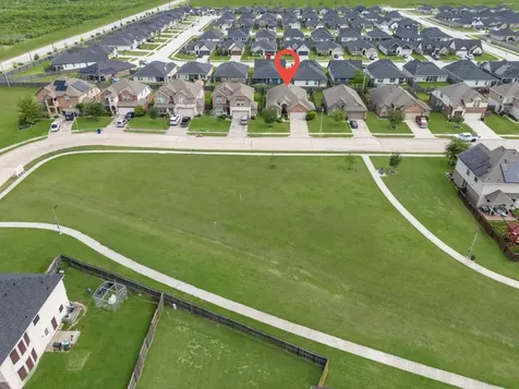 9706 Yellow Rose Drive Texas City TX 77591