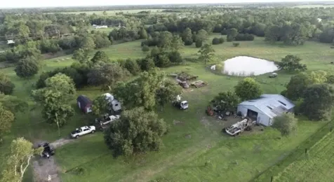 2106 1st Street Liverpool TX 77577