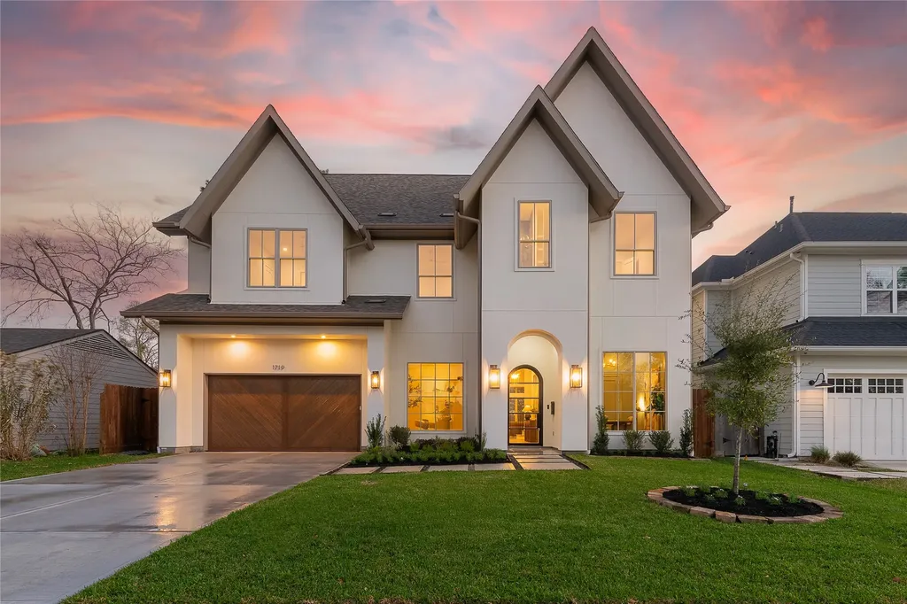 1543 Hewitt Drive Houston TX 77018