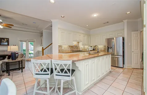 2 English Glade Court 2 The Woodlands TX 77381