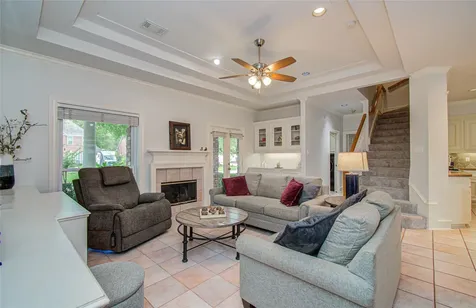 2 English Glade Court 2 The Woodlands TX 77381