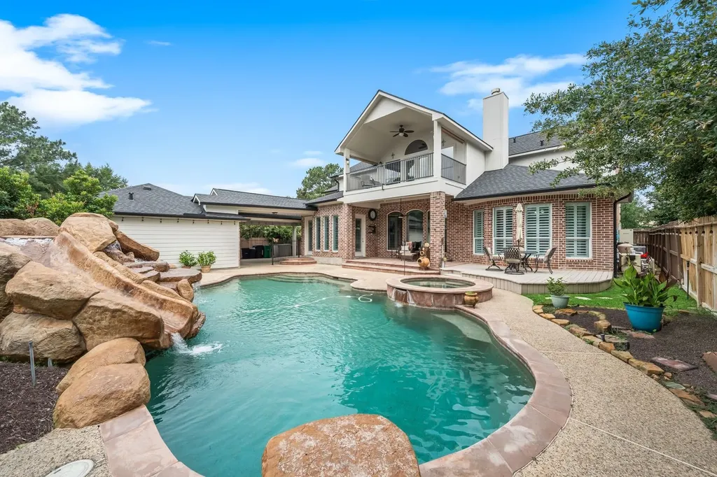 390 Wedgewood Drive Montgomery TX 77356