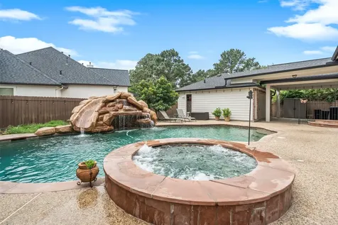 390 Wedgewood Drive Montgomery TX 77356
