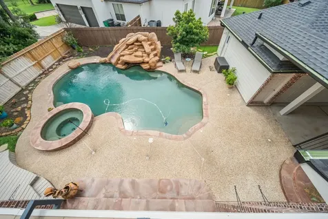 390 Wedgewood Drive Montgomery TX 77356