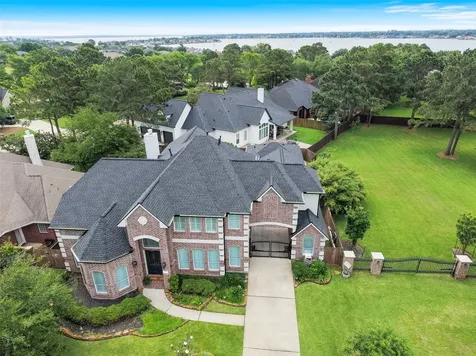 390 Wedgewood Drive Montgomery TX 77356