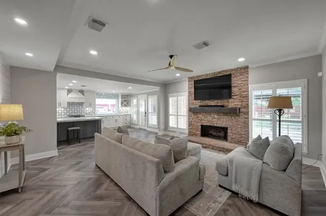 12103 Auburn Hills Drive Tomball TX 77377