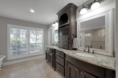 12103 Auburn Hills Drive Tomball TX 77377