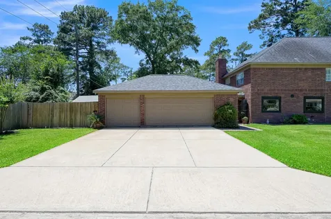 12103 Auburn Hills Drive Tomball TX 77377