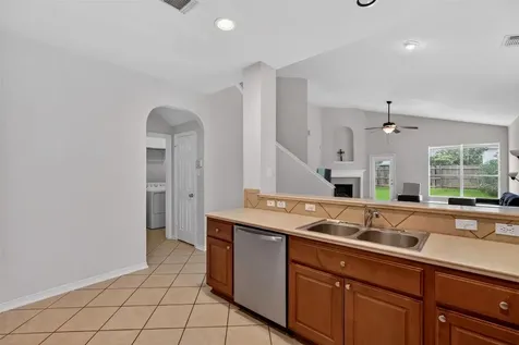 11407 Morning Brook Drive Pearland TX 77584