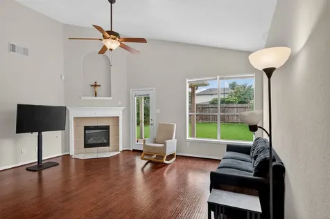 11407 Morning Brook Drive Pearland TX 77584