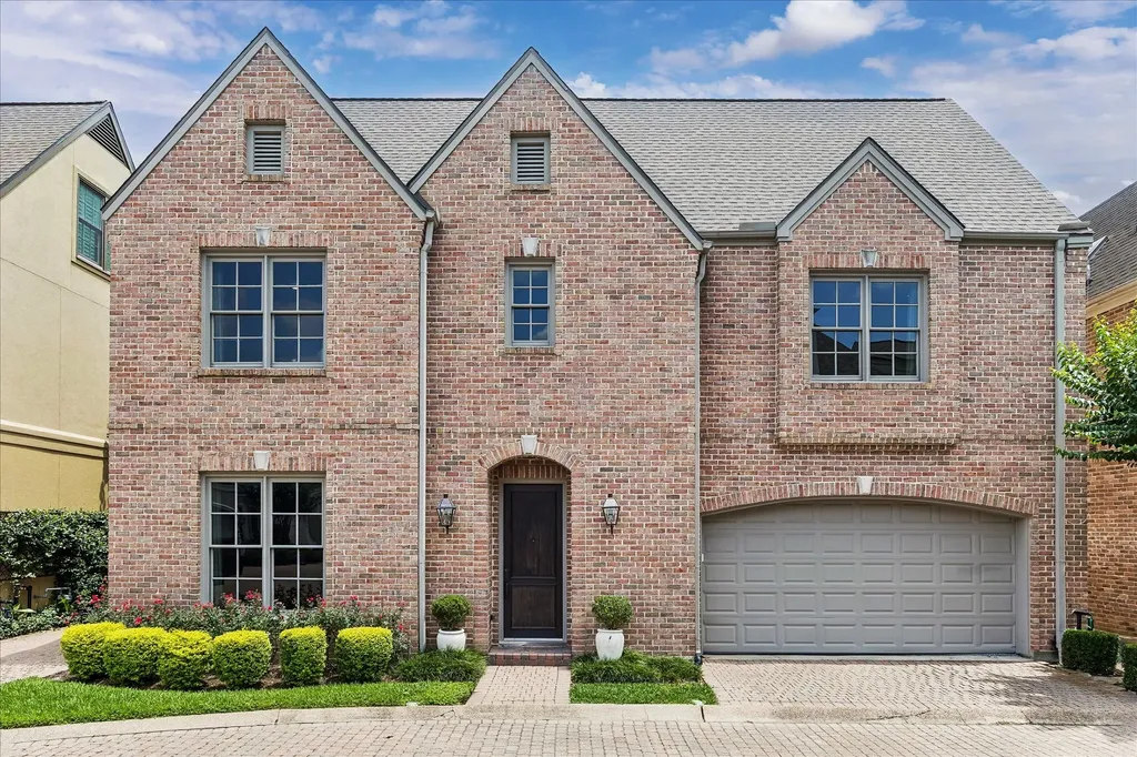 234 S Post Oak Lane Houston TX 77056