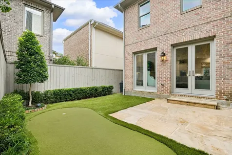 234 S Post Oak Lane Houston TX 77056