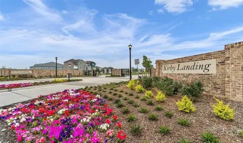 1913 Kirby Landing Drive Houston TX 77051