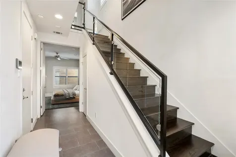 5911 Rose Street Houston TX 77007