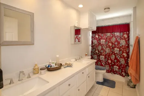 2019 Rosalyn Court Sugar Land TX 77478
