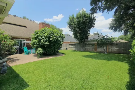 2019 Rosalyn Court Sugar Land TX 77478