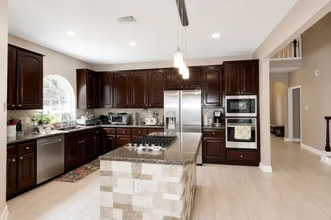 2019 Rosalyn Court Sugar Land TX 77478
