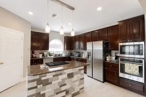 2019 Rosalyn Court Sugar Land TX 77478