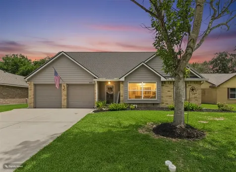 416 Meadowpoint Drive League City TX 77573