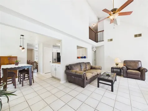 416 Meadowpoint Drive League City TX 77573