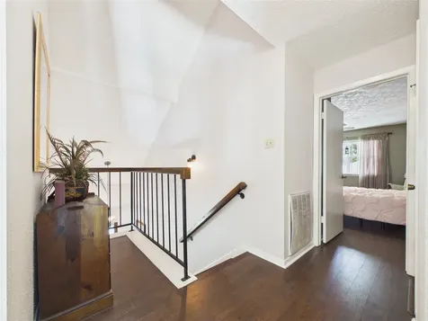 416 Meadowpoint Drive League City TX 77573