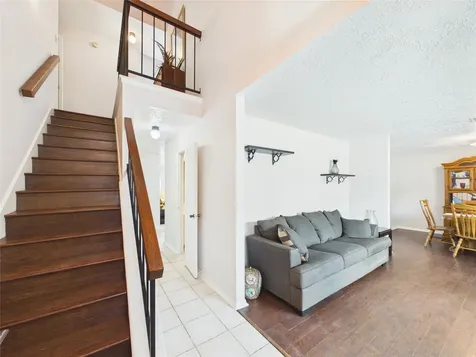 416 Meadowpoint Drive League City TX 77573