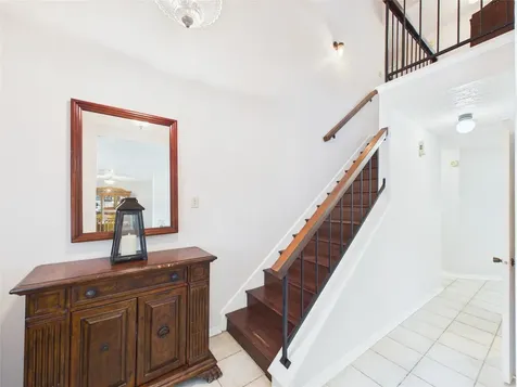 416 Meadowpoint Drive League City TX 77573