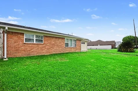 2102 Hillshire Drive Deer Park TX 77536