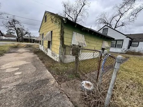 6629 Goforth Street Houston TX 77021