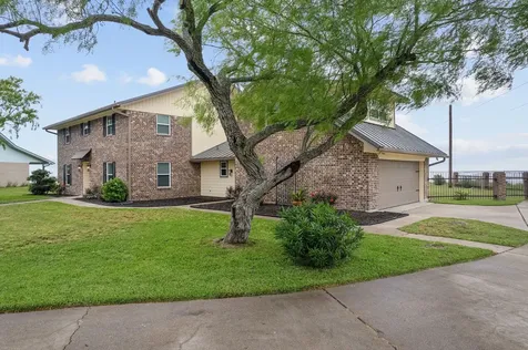 8 Las Brisas Place Port Lavaca TX 77979