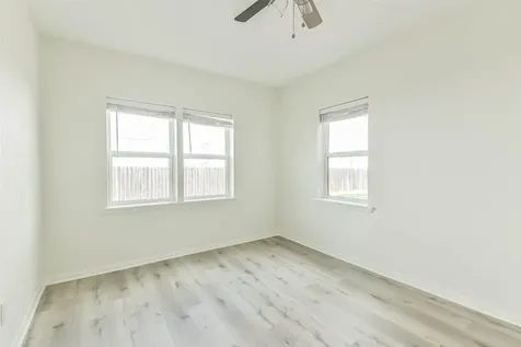 5922 Fairdale Lane C Houston TX 77057