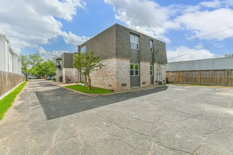 5922 Fairdale Lane C Houston TX 77057