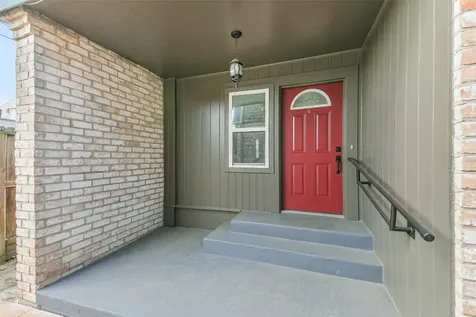 5922 Fairdale Lane C Houston TX 77057