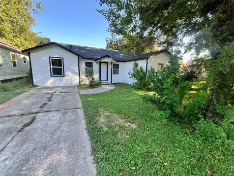 6606 Anderson Street Texas City TX 77591