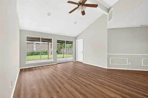 18611 Spinney Lane Drive Cypress TX 77433