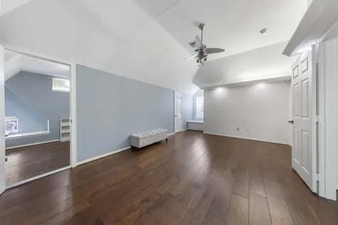 90 W Horizon Ridge Place Spring TX 77381