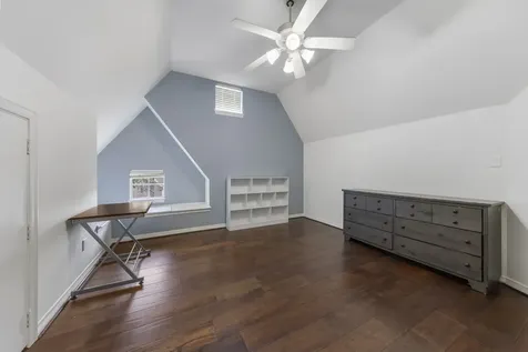 90 W Horizon Ridge Place Spring TX 77381