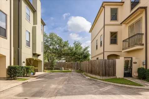 3034 Orchard Drive Houston TX 77054