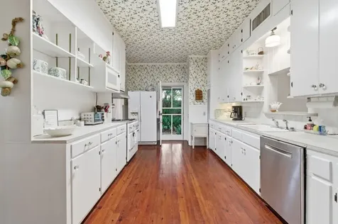 107 West Wheat Street W Woodville TX 75979