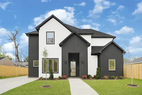 5806 Southlea Street Houston TX 77033