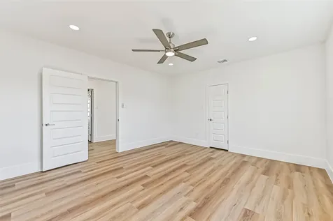 3124 Avenue R 1/2 Galveston TX 77550