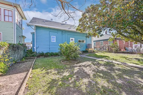 3124 Avenue R 1/2 Galveston TX 77550