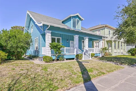 3124 Avenue R 1/2 Galveston TX 77550