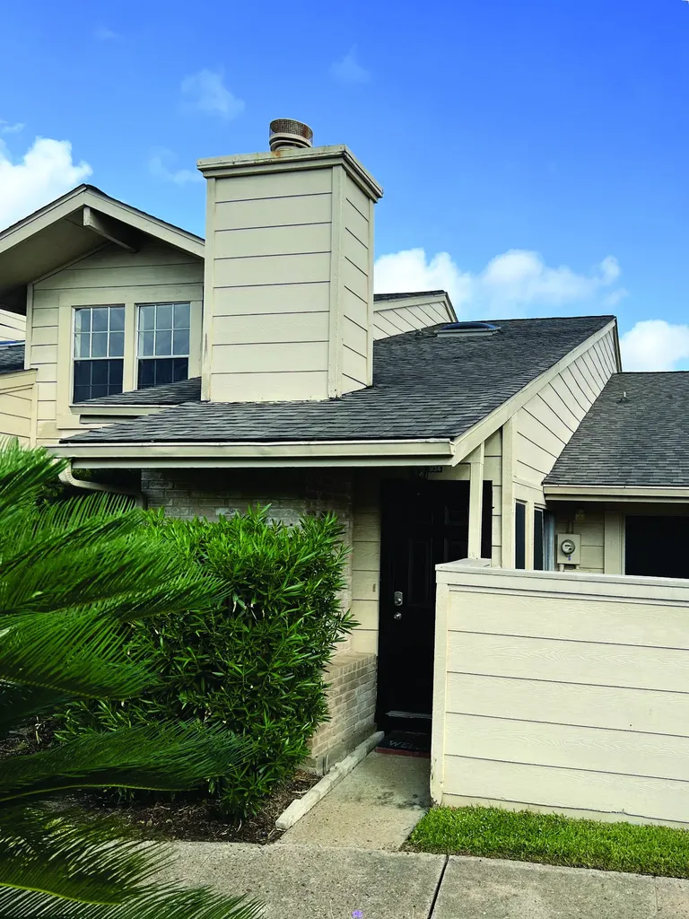 13014 Leader Street 934 Houston TX 77072