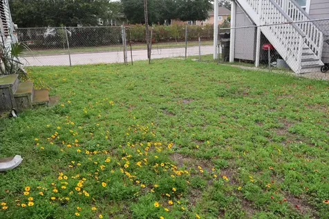 4028 Sealy Street Galveston TX 77550