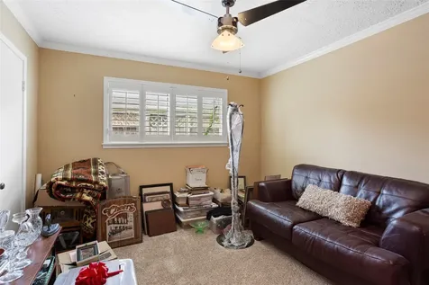 102 Parliament Drive Houston TX 77034